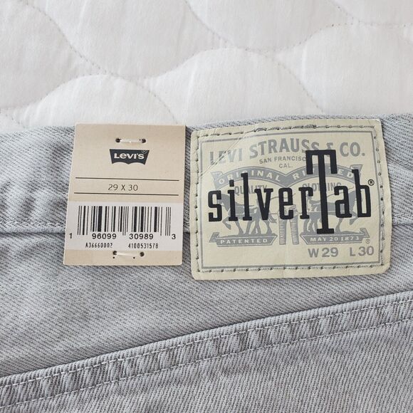 NEW! Levi's Silver Tab '90's' Style' Men's 30x30 Straight Fit Gray Distressed - Picture 10 of 12